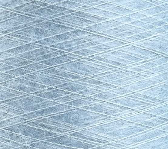 Manifattura Sesia Art. Vivienne 850 m / 100 g – Garn aus Kid Mohair und Maulbeerseide col. Himmelblau 1234